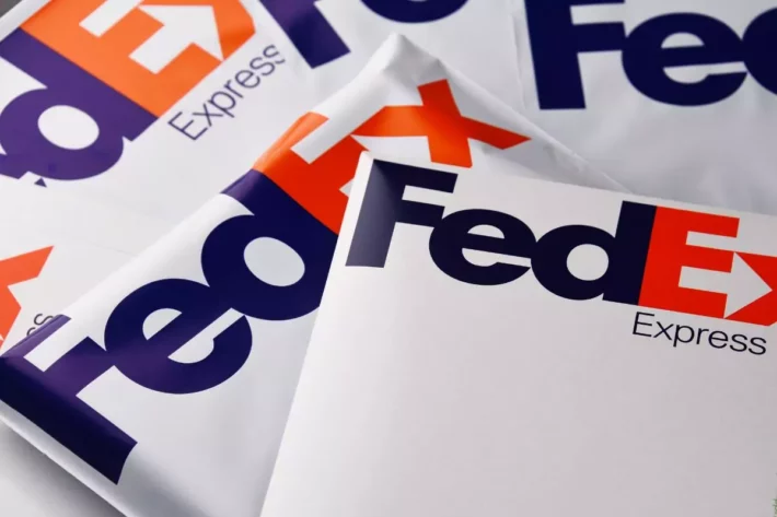 FedEx (FDXB34) anuncia dividendos aos acionistas; veja valor por BDR