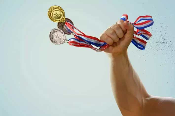 Olimpíadas: quanto rende o valor de cada medalha olímpica na poupança?