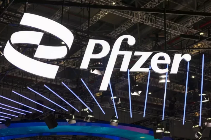 Pfizer (PFIZ34) anuncia dividendos para setembro; veja valor por ação