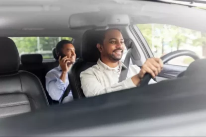 Motoristas de aplicativo têm direito à aposentadoria.