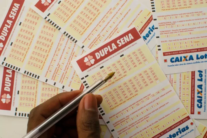 Dupla Sena: descubra os números sorteados pelo concurso de 2700