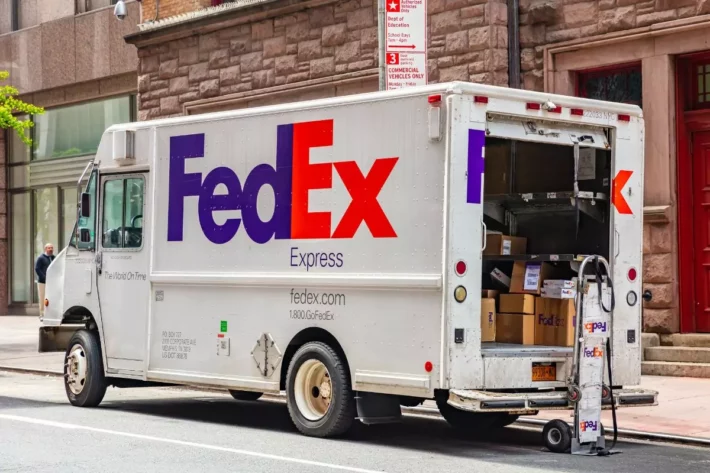 FedEx (FDXB34): Bradesco anuncia pagamento de dividendos da companhia; veja detalhes