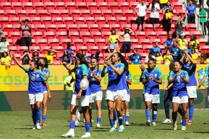 Quanto cada jogadora da Seleção Feminina pode ganhar com final Olímpica? Veja