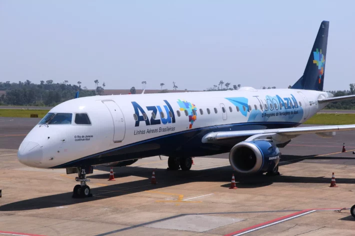 As ações da Azul passaram por forte turbulência nos últimos dias (Foto: Tupungato em Adobe Stock)