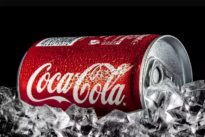 Coca-Cola (COCA34) anuncia pagamento de dividendos para outubro; veja detalhes