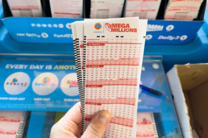 Veja como ganhar R$ 945 milhões com a Mega Millions nesta terça-feira (15)