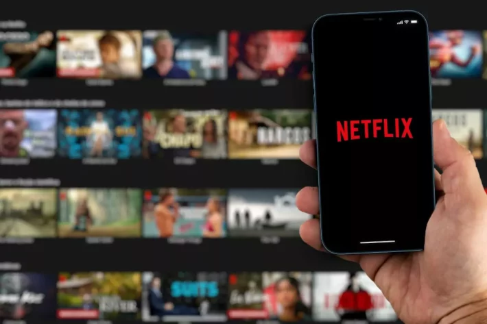 Netflix (NFLX34) projeta receita bilionária para 2025; veja números