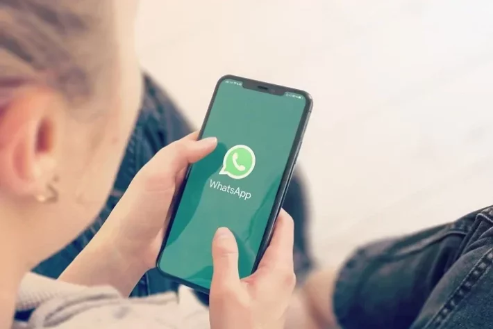 Como a nova IA do WhatsApp pode te ajudar a investir?