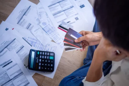 Micro e pequenas empresas têm prazo limitado para aderir ao programa especial de renegociação de dívidas.