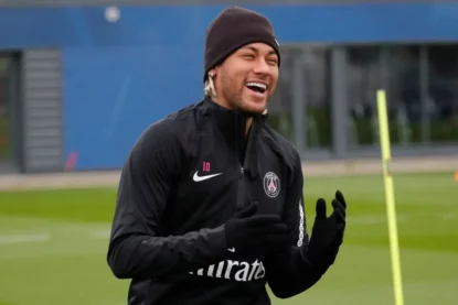 Neymar tem dinheiro para comprar o Santos?