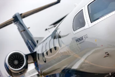 Embraer (EMBR3) anuncia recompra de títulos de renda fixa do exterior; saiba mais