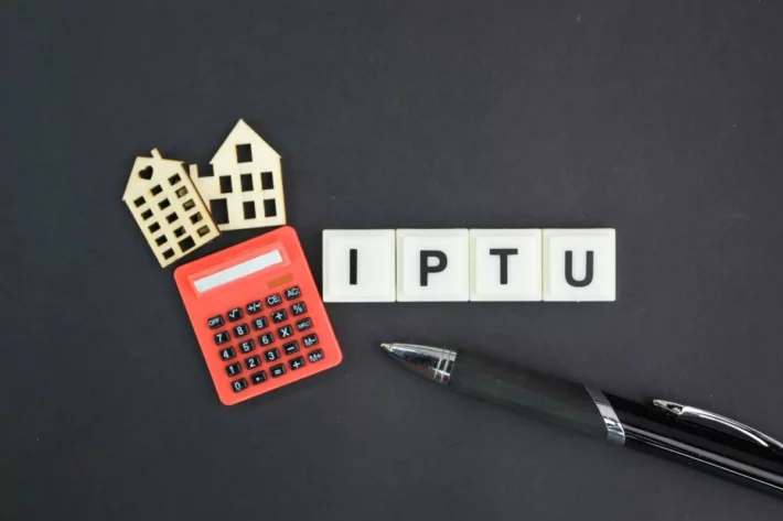 Aposentados e pensionistas podem ter desconto ou isenção no IPTU? Entenda