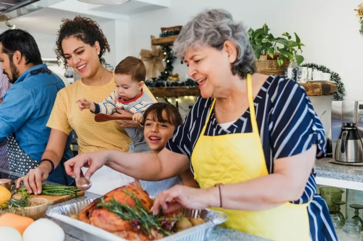 O que é mais barato? Pedir ou preparar em casa a ceia de Natal?