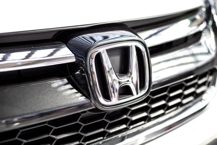 Ações da Honda dispararam nesta segunda-feira (23). Foto: BGStock72 - stock.adobe.com