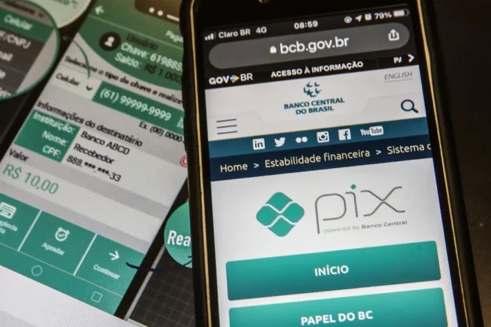 Febraban esclarece informações falsas sobre taxação do Pix; veja os detalhes