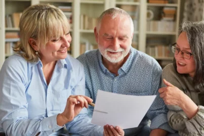 Tem mais de 60 anos? Você pode emitir esse documento grátis e economizar muito dinheiro