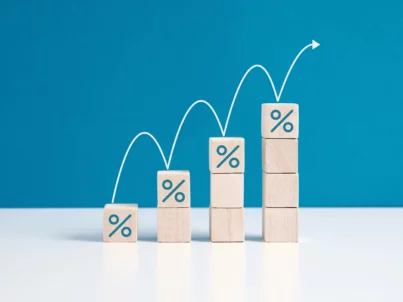 Tesouro Selic, IPCA+, crédito privado: onde investir em meio à volatilidade dos juros?