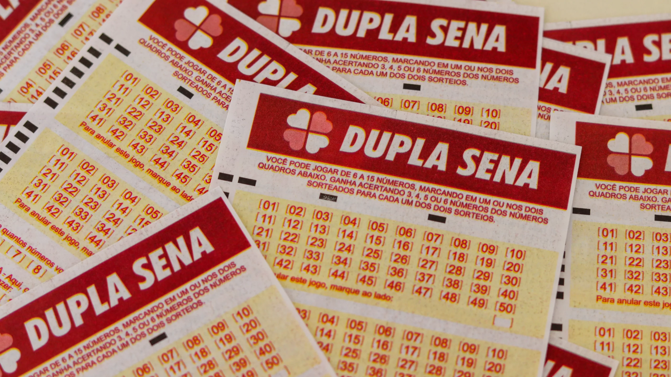 Dupla Sena: Sorteio Amanhã com Prêmio de R$ 1,8 Milhão