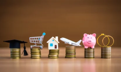 Educação financeira nas escolas: professores contam como aplicam lições práticas em sala de aula. (Foto: Adobe Stock)