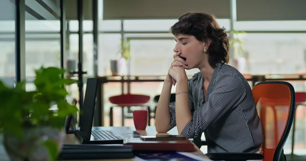 Jornada 6×1, NR-01 e IA: o que estamos fazendo com o trabalho?