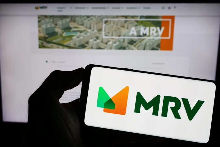 Ações da MRV (MRVE3) caem mais de 11% após divulgação da prévia operacional do 3º trimestre de 2025 (Foto: Adobe Stock)