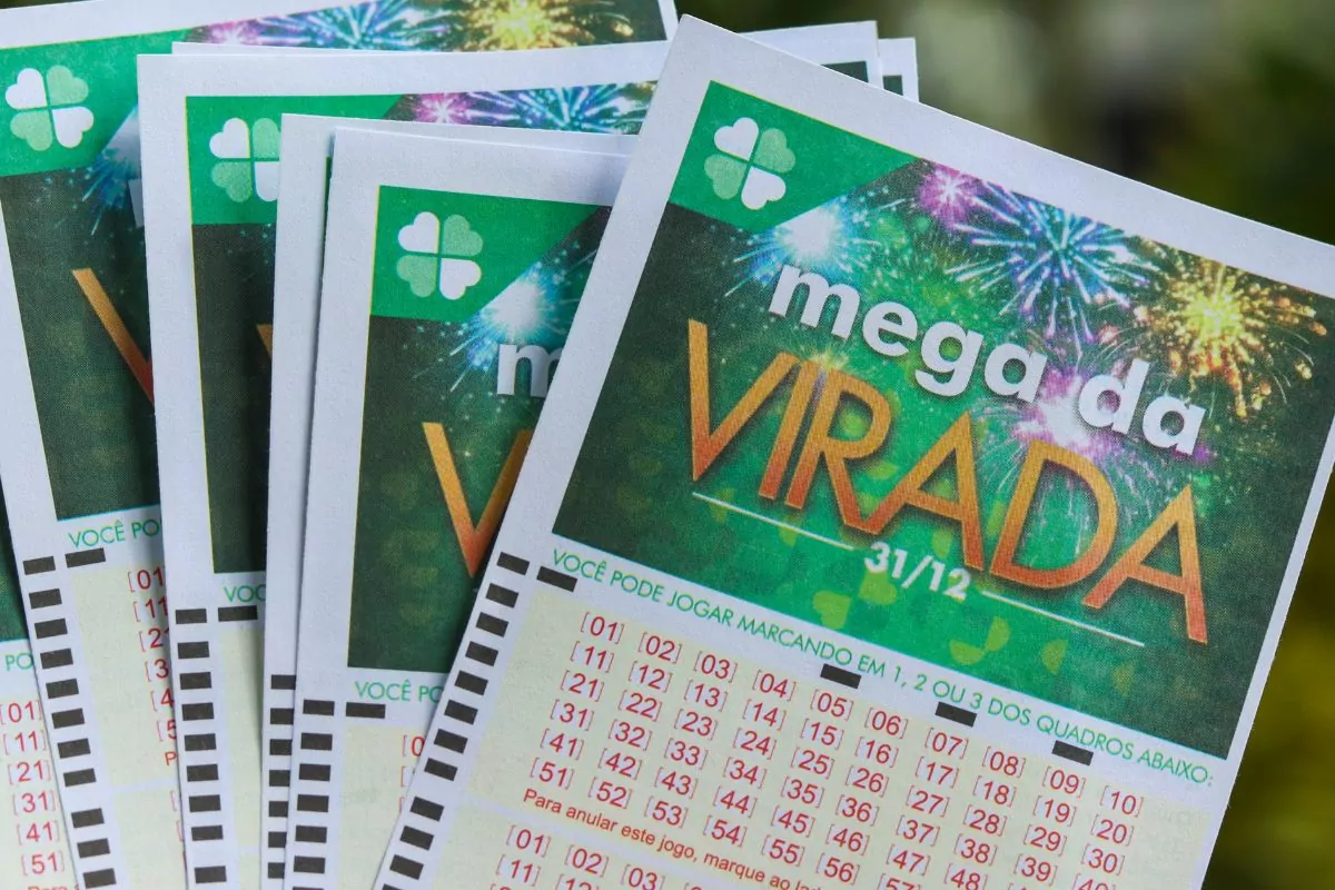Mega da Virada: Caixa sorteia os números; veja se você acertou as dezenas do prêmio bilionário