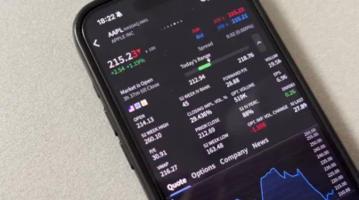 Apple (AAPL34) perde fôlego e tendência de alta é colocada em dúvida; confira a previsão gráfica para o papel