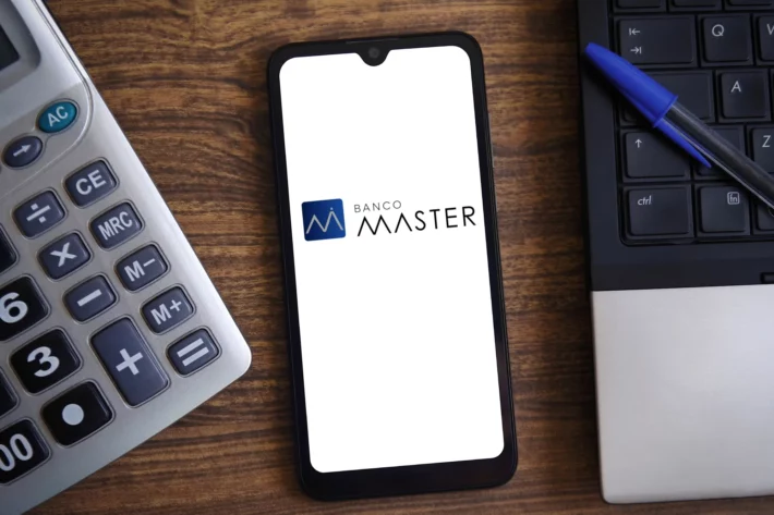 Processo de liquida&ccedil;&atilde;o extrajudicial do Banco Master incluiu revis&atilde;o t&eacute;cnica da base de credores, reduzindo o n&uacute;mero de investidores aptos ao ressarcimento pelo FGC. (Foto: Adobe Stock)