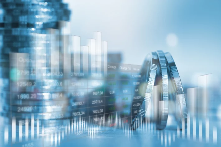 Bolsas internacionais operam em alta, impulsionadas por resultados das grandes empresas de tecnologia e pelo otimismo com a Intelig&ecirc;ncia Artificial, enquanto investidores monitoram decis&otilde;es de juros nos EUA e no Brasil. (Foto: Adobe Stock)