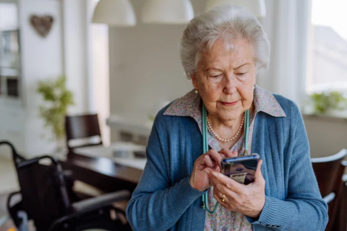 O BPC n&atilde;o exige contribui&ccedil;&atilde;o ao INSS. (Foto: Adobe Stock)