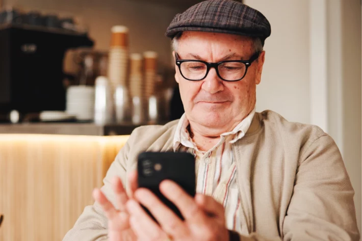 O atendimento ocorre de forma presencial em dois endere&ccedil;os do munic&iacute;pio. (Foto: Adobe Stock)