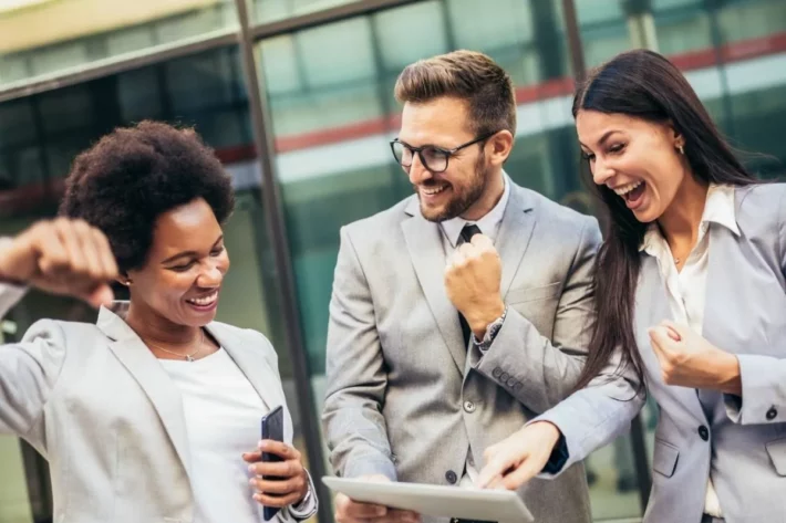 Resultado da Lotofácil 3582: DOIS SORTUDOS MILIONÁRIOS; apostas simples cravam todos os números