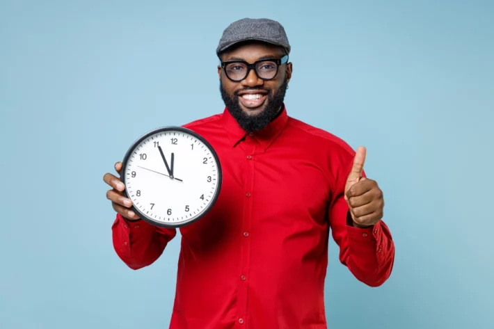 Ap&oacute;s a realiza&ccedil;&atilde;o do sorteio, a Caixa inicia o processo de confer&ecirc;ncia. (Foto: Adobe Stock)