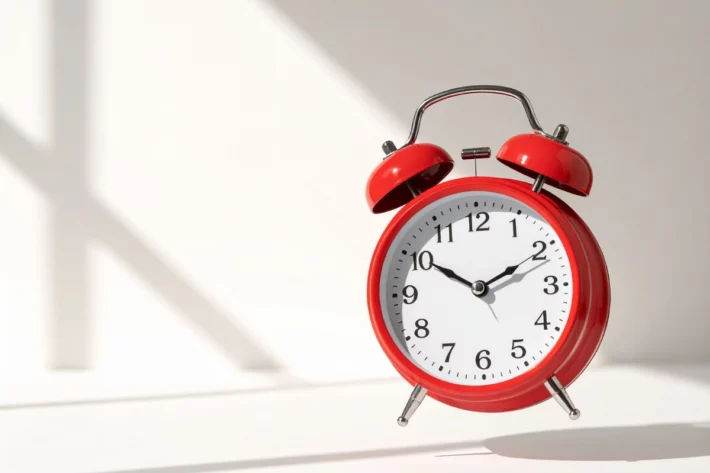 Na Lotof&aacute;cil, o volante apresenta 25 n&uacute;meros. (Foto: Adobe Stock)