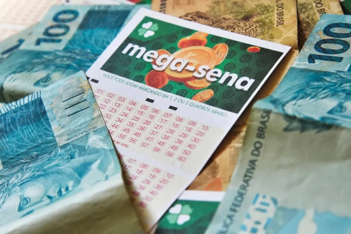 Para participar, &eacute; necess&aacute;rio ter mais de 18 anos. (Foto: Adobe Stock)