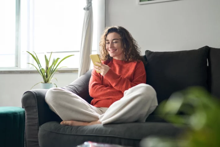 Na Mega-Sena, o volante possui 60 n&uacute;meros dispon&iacute;veis. (Foto: Adobe Stock)