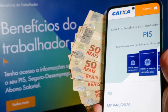 Calend&aacute;rio do PIS/Pasep 2026 prev&ecirc; pagamentos entre fevereiro e agosto para trabalhadores que cumprirem os requisitos do abono salarial. (Foto: Adobe Stock)