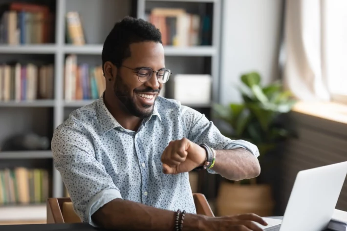 As apostas para os concursos podem ser registradas tanto nas casas lot&eacute;ricas quanto online. (Foto: Adobe Stock)