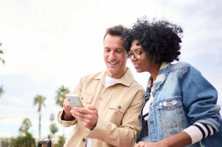 O sorteio foi transmitido ao vivo pelo canal da Caixa no YouTube. (Foto: Adobe Stock)