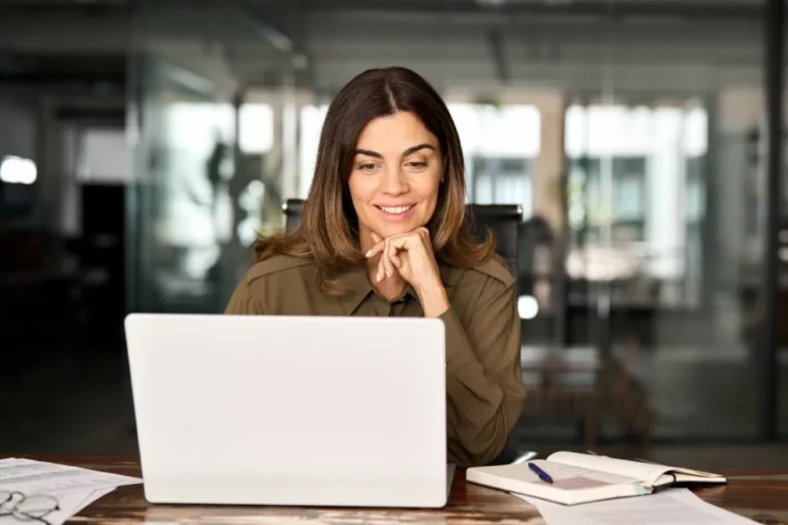 O sorteio aconteceu por volta das 21h de segunda-feira (12). (Foto: Adobe Stock)