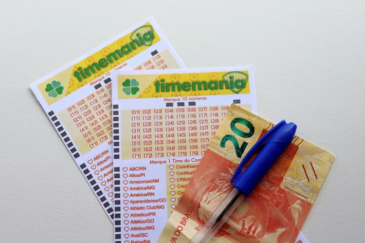 A chance de conquistar o pr&ecirc;mio principal &eacute; de 1 em 26.472.637. (Foto: Adobe Stock)