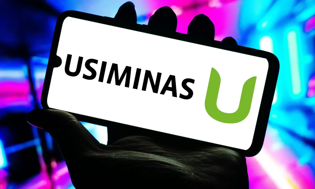 Após correção, Usiminas (USIM5) indica potencial de alta