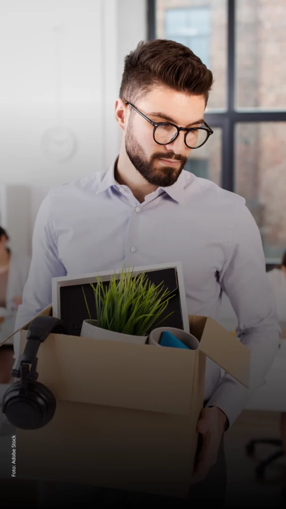 Imagem principal sobre o Demitidos por justa causa têm direito ao saque retido do FGTS? Entenda