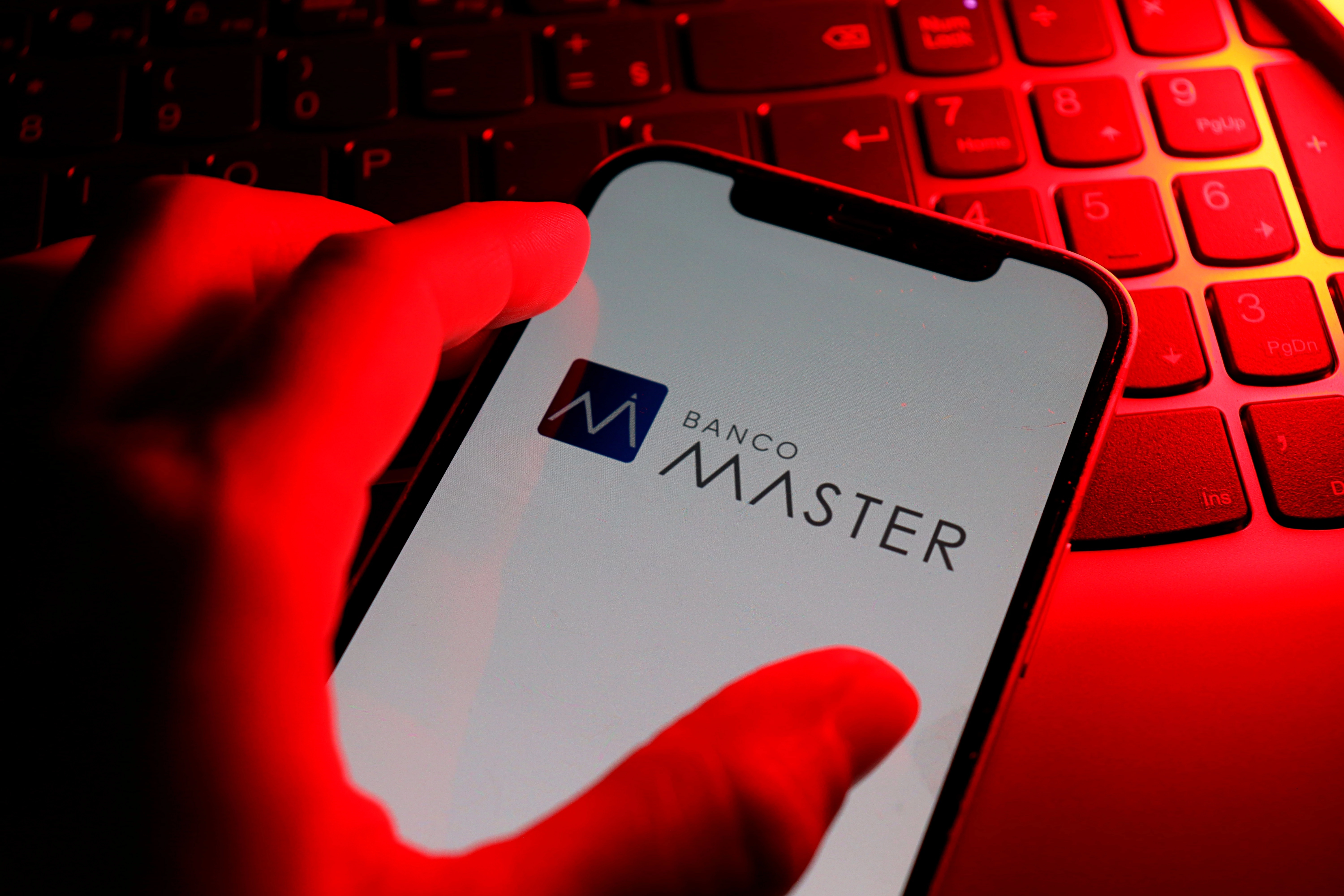 Credcesta: como o negócio de “dívida infinita” do Master sobreviveu a duas liquidações de bancos