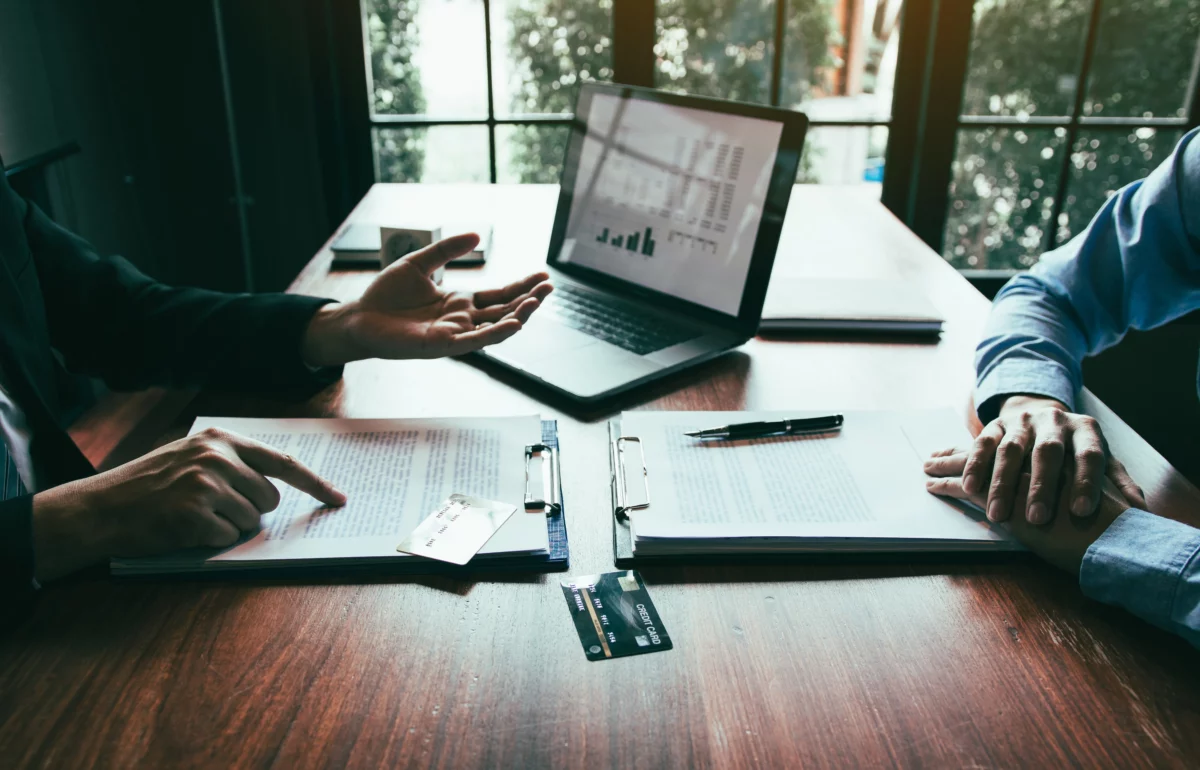 Quitação de dívidas responde por 60% da busca por empréstimos no Brasil