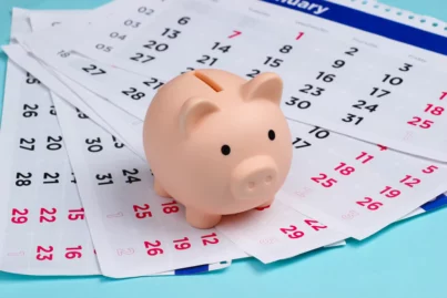 Agenda econômica de sexta-feira: IPCA-15, emprego e inflação no fechamento da semana