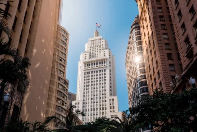 BB-BI vê fôlego limitado para avanço da rentabilidade e rebaixa Santander (SANB11)