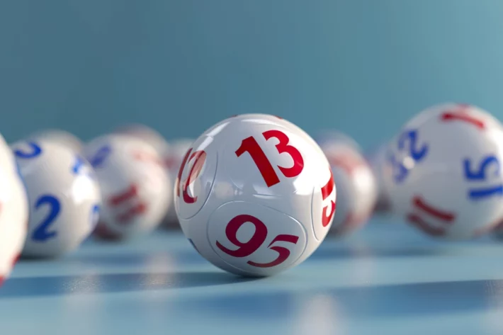 O volante da Lotof&aacute;cil possui 25 n&uacute;meros. (Foto: Adobe Stock)