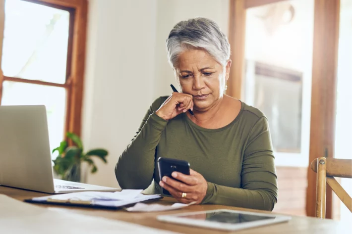 Os jogos podem ser registrados presencialmente em casas lot&eacute;ricas. (Foto: Adobe Stock)