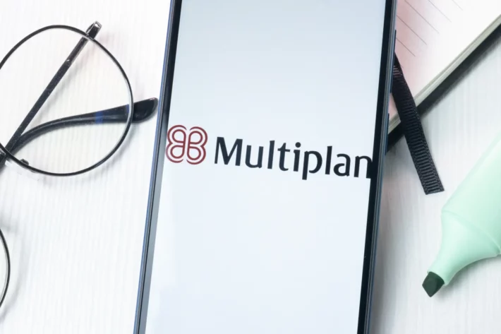 No acumulado do ano, o lucro l&iacute;quido da Multiplan (MULT3) totalizou R$ 1,141 bilh&atilde;o. (Imagem: Adobe Stock)